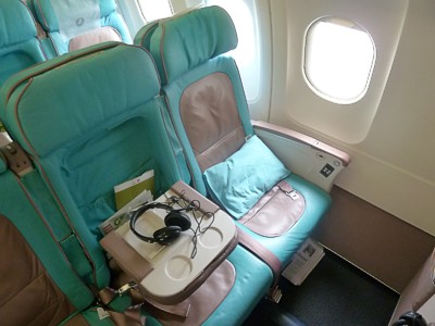 Turkish Airlines Airbus A321 business class seat June 2011