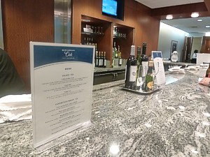 PHL US Airways Club Philadelphia lounge November 2011